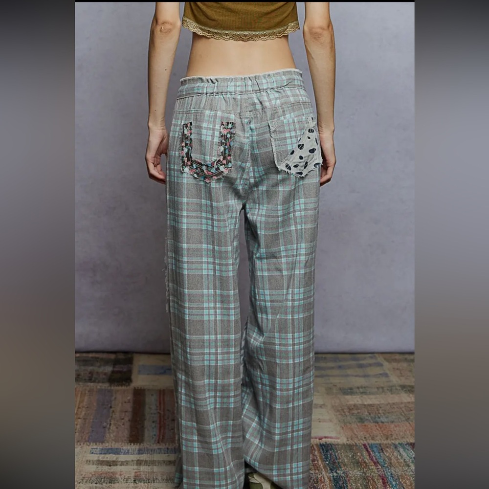 POL Plaid Wide-Leg Patchwork Pants in Gray and Aqua - Picture 3 of 3